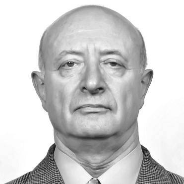 Петров Виктор Вячеславович