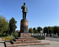 По памятным местам конструктора-­оружейника В.А. Дегтярёва